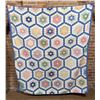 Image 1 : 1930s Grandmothers Flower Garden Quilt