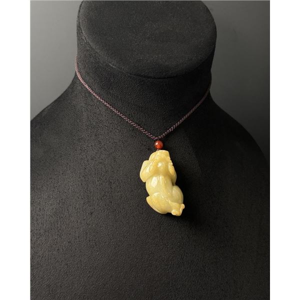 Chinese Carved Yellow Jade Jadeite Pixiu Necklace