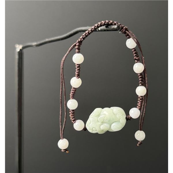Chinese Carved Jade Jadeite Pixiu Beaded Bracelet