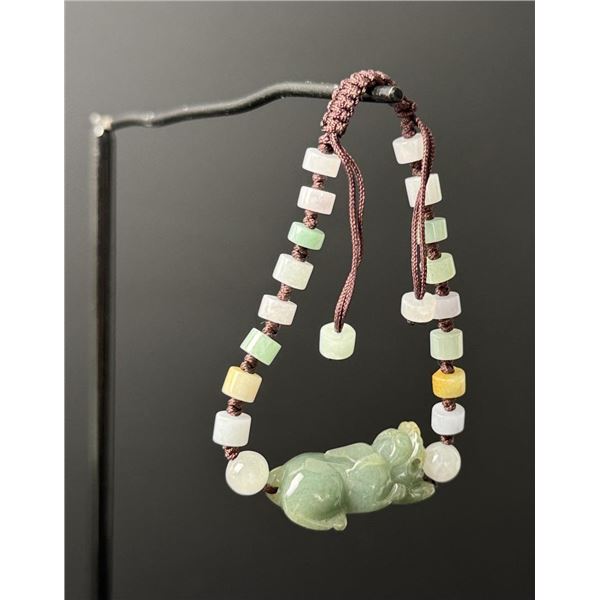 Chinese Carved Jade Jadeite Pixiu Beaded Bracelet