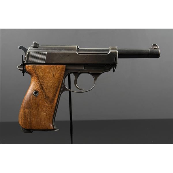 WW2 Walther P38 AC 44 9mm Pistol