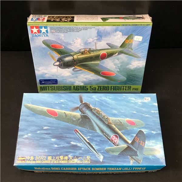 LOT OF 2 MILTARY AIRPLANE MODEL KITS IN ORIGINAL PACKAGING