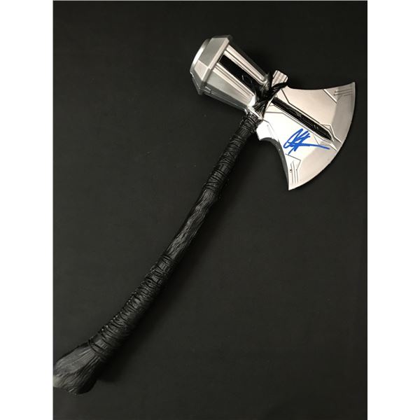 CHRIS HEMSWORTH SIGNED THOR STORMBREAKER - KB COA