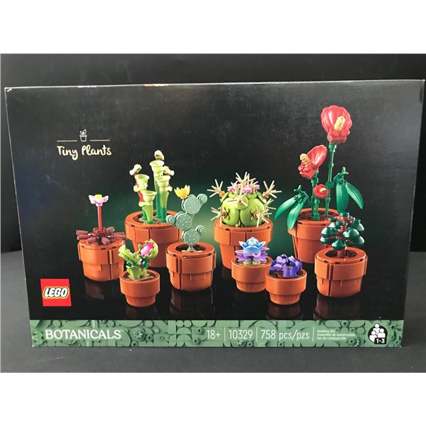 LEGO BOTANICALS #10329 TINY PLANTS SEALED IN ORIGINAL PACKAGING