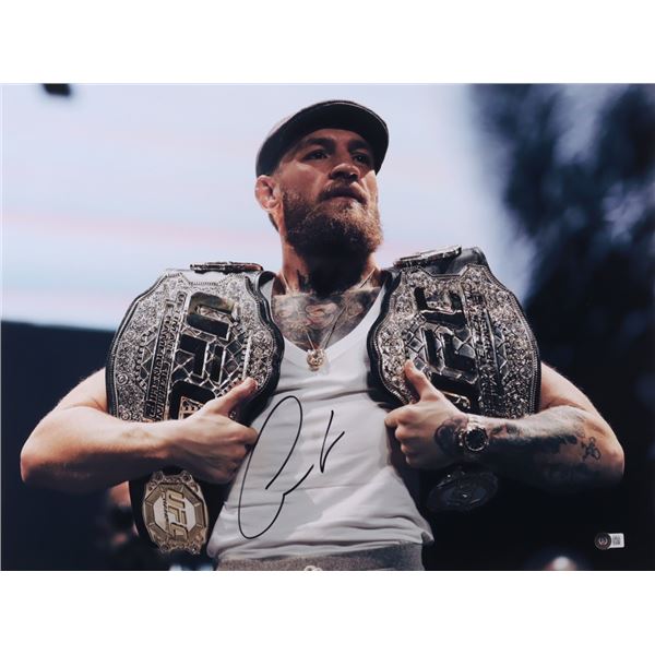 CONOR MCGREGOR SIGNED 8X10 - BECKETT COA