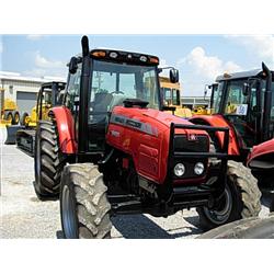 MASSEY FERGUSON 5465 4X4 FARM TRACTOR