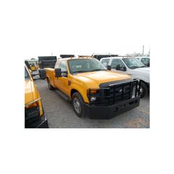 2008 FORD F350 EXTENDED CAB SERVICE TRUCK