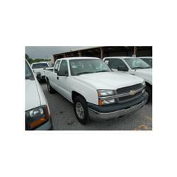 2005 CHEVROLET SILVERADO EXTENDED CAB 4X4 PICKUP