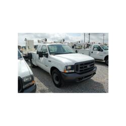 2004 FORD F250 EXTENDED CAB SERVICE TRUCK