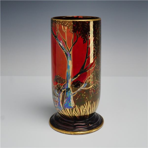 Royal Winton Grimwades Red Luster Landscape Vase