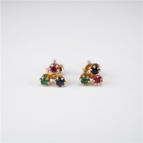 A Pair of 14 Karat Yellow Gold Topaz Gemstones Cluster Stud Earrings