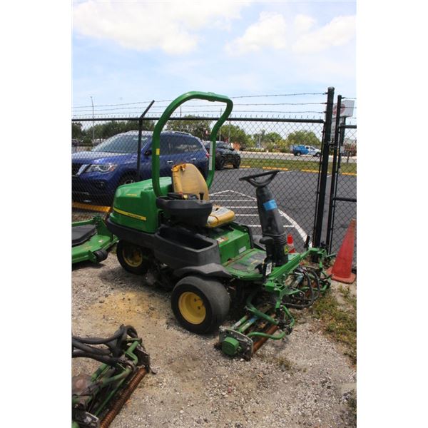 2013 John Deere 2500E Cut Hybrid Mower