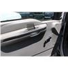 Image 4 : 2006 Ford F350 XL   SD  12' Dump Bed Trk Dually