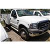 Image 10 : 2005 Ford F450 Dually STD Cab UT Truck
