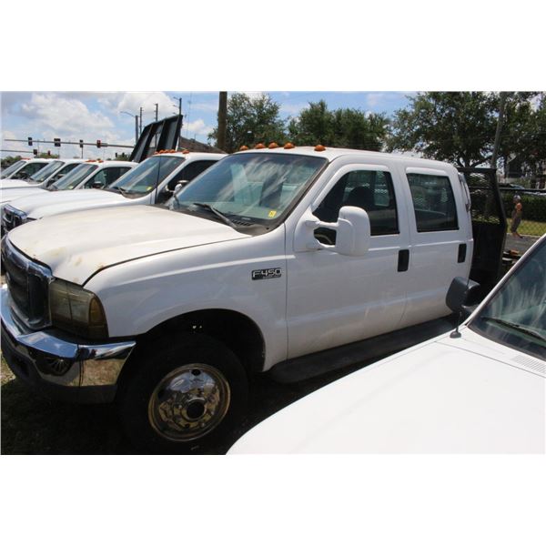 1999 Ford F450  SD Crew Cab 8'  Flatbed Dually Truck