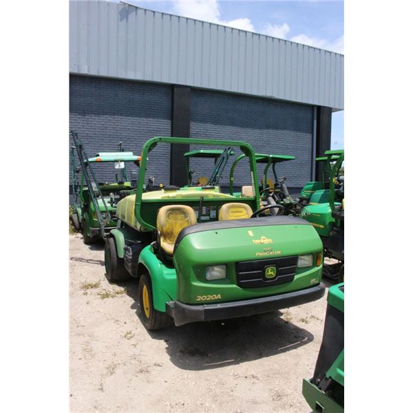 2015 John Deere Pro Gator 2020A 2WD  HYD Spray Rig Truck