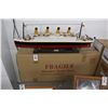 Image 1 : RMS Titanic Lighted  27"  Ship Model