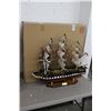 Image 1 : USS Constitution  39"  Ship Model