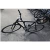 Image 2 : Critical Black Road Bike