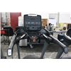Image 2 : True Fitness Treadmill