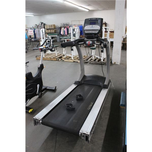 True Fitness CS500 Treadmill w/Digital  R/O  - Dolly Not Included