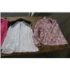 Image 3 : 12-Asst. Ladie's Golf Tops - 12 X $