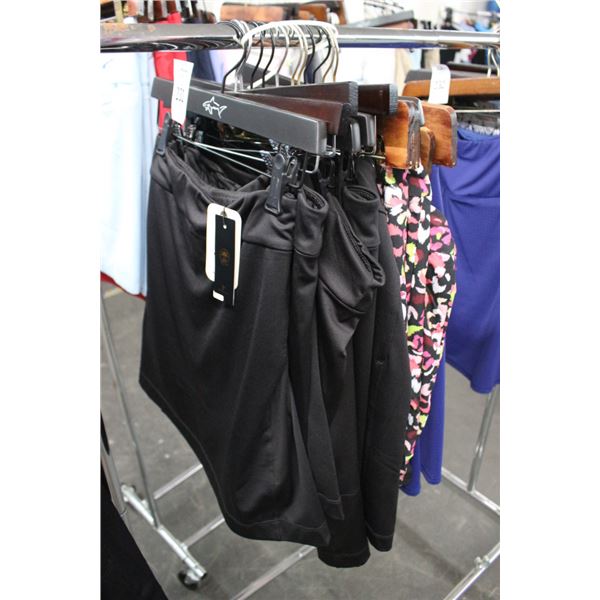 12-Ladie's Golf Skorts - 12 X $