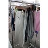 Image 2 : 10-Men's Asst. Golf Shorts - 10 X $