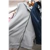 Image 2 : 8-Men's Golf Vest - NEW - 8 X $