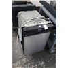 Image 1 : Danby Slim Model  SS  Dishwasher