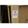Image 2 : Sansiro Luca # 67  CAJ  67"  X  31"  Center Drain Variable Speed Heated Air Jetted