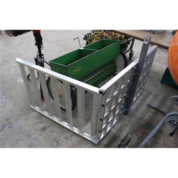 Alum  Reese Hitch Mount Transport Ramp