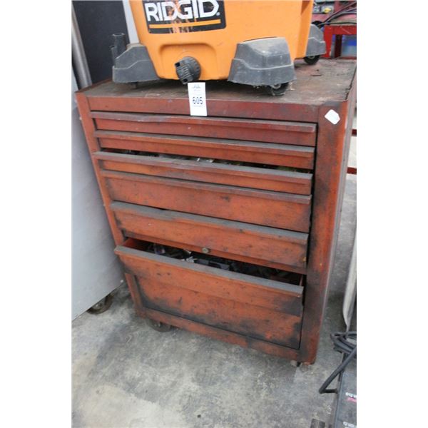 Red Rolling 7 Drawer Shop Tool Cabinet, John Deere/Asst. Hardware