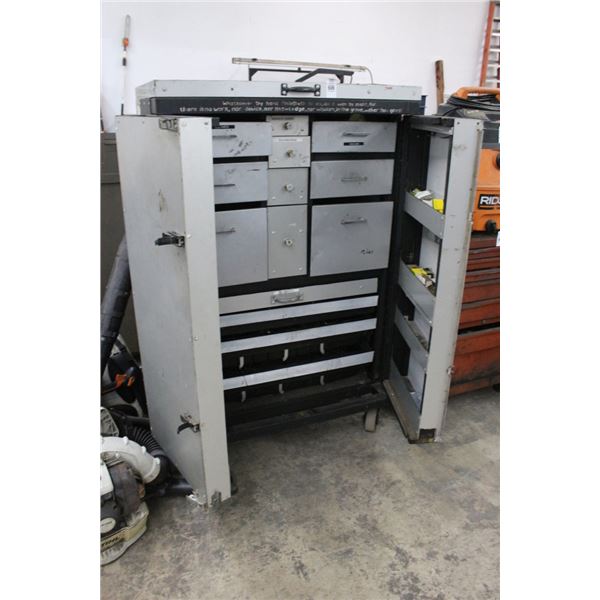 Alum Rolling 14 Compartment Shop Tool Cabinet, Jon Deere/Asst. Hardware