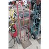 Image 1 : Red Hand Tire Hand Truck