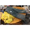 Image 1 : Frog Tog Suspender Wet Suit, Rain Jackets