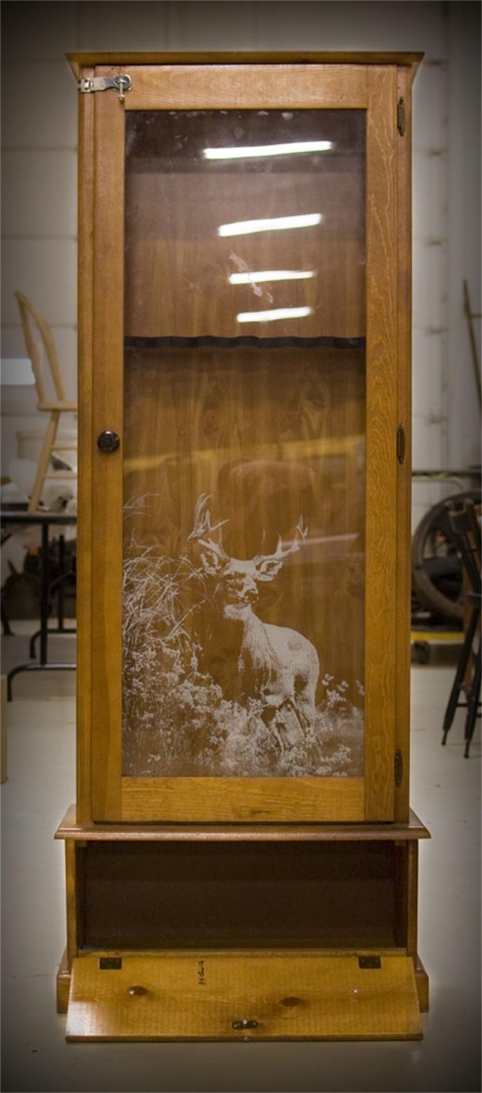 Wood Gun Case with Glass Door