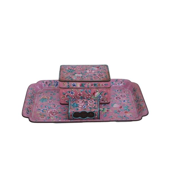 Chinese Cloisonne Enamel Smoking Set