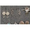 Image 2 : NAVAJO AND MEXICAN EARRINGS AND PIN