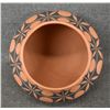 Image 5 : SANTO DOMINGO POTTERY OLLA  (MARK WAYNE GARCIA)