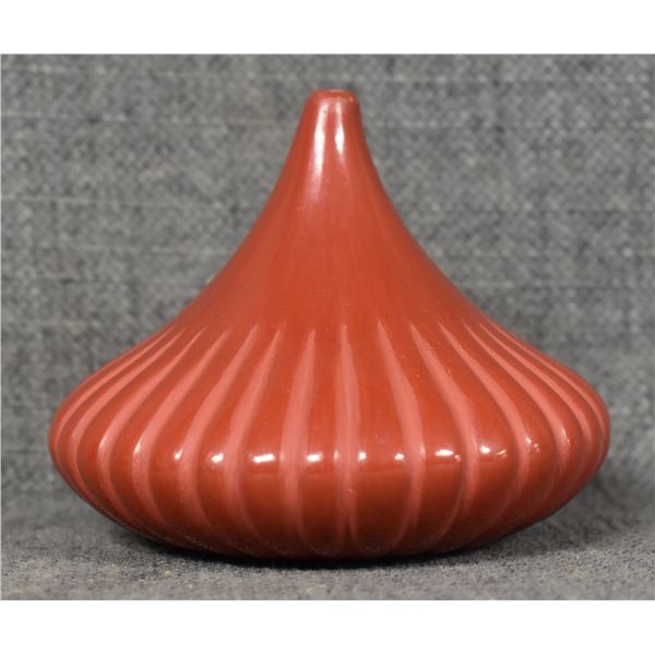 SANTA CLARA POTTERY VASE (DAVID BACA)