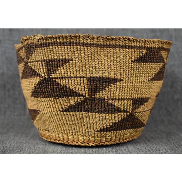 KLAMATH BASKETRY BOWL
