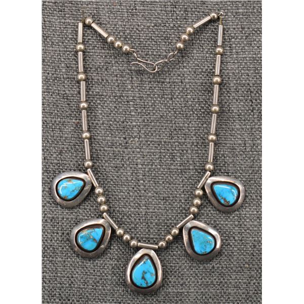 NAVAJO NECKLACE (SIGNED)