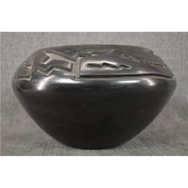 SANTA CLARA POTTERY BOWL (CHRIS MARTINEZ)