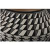 Image 17 : ACOMA POTTERY VASE (SHARON STEVENS)