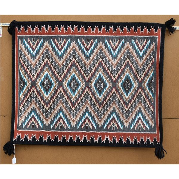 NAVAJO TEXTILE (EMMA J. LEE)
