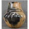 Image 2 : NAVAJO POTTERY VASE (SUE WILLIAMS)