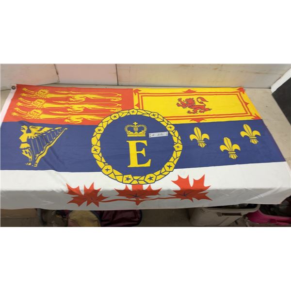Canadian Royal Standard of Queen Elizabeth Ii Flag 36 x 60"