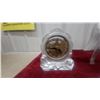 Image 2 : Oxford Self Starting Mantel Clock with Western Cowboy Motif and Horse Figurine Vintage