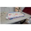 Image 5 : Tudor NHLPA Pro Hockey Tabletop Game with Original Box and Most Players